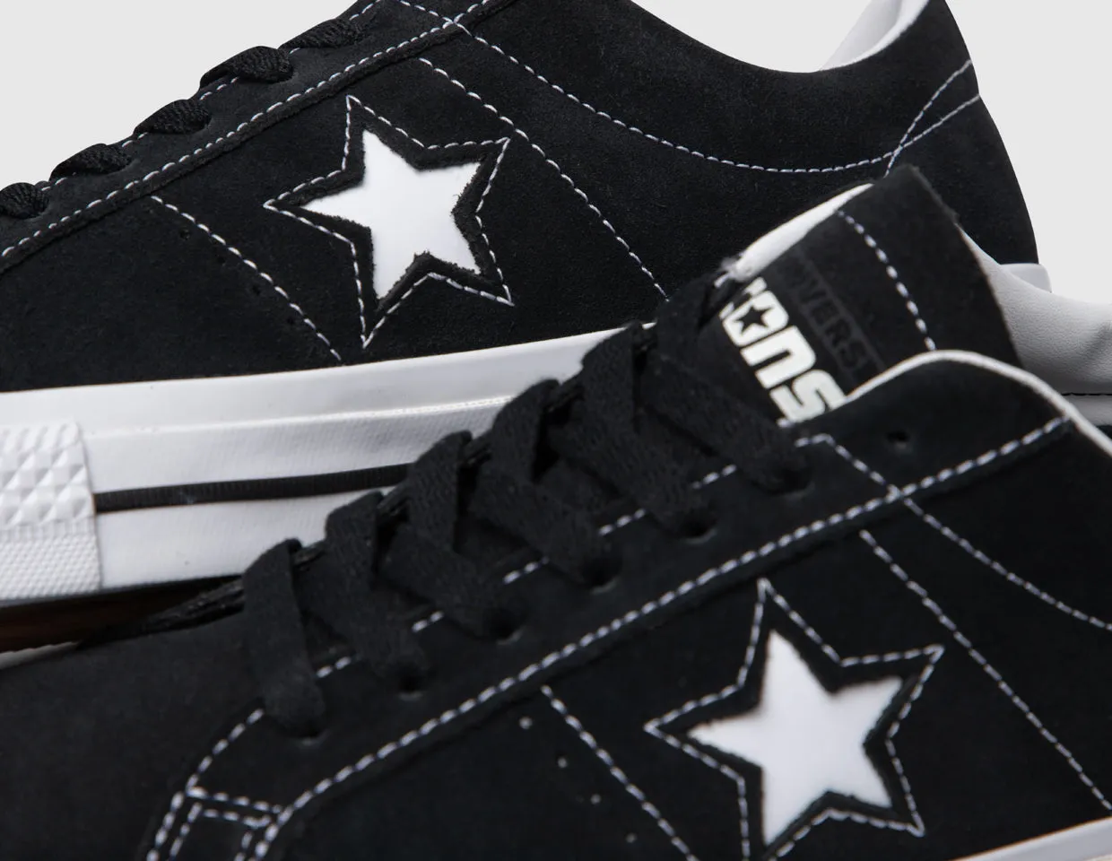 Converse One Star Black / White
