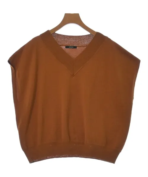 JOURNAL STANDARD Vests