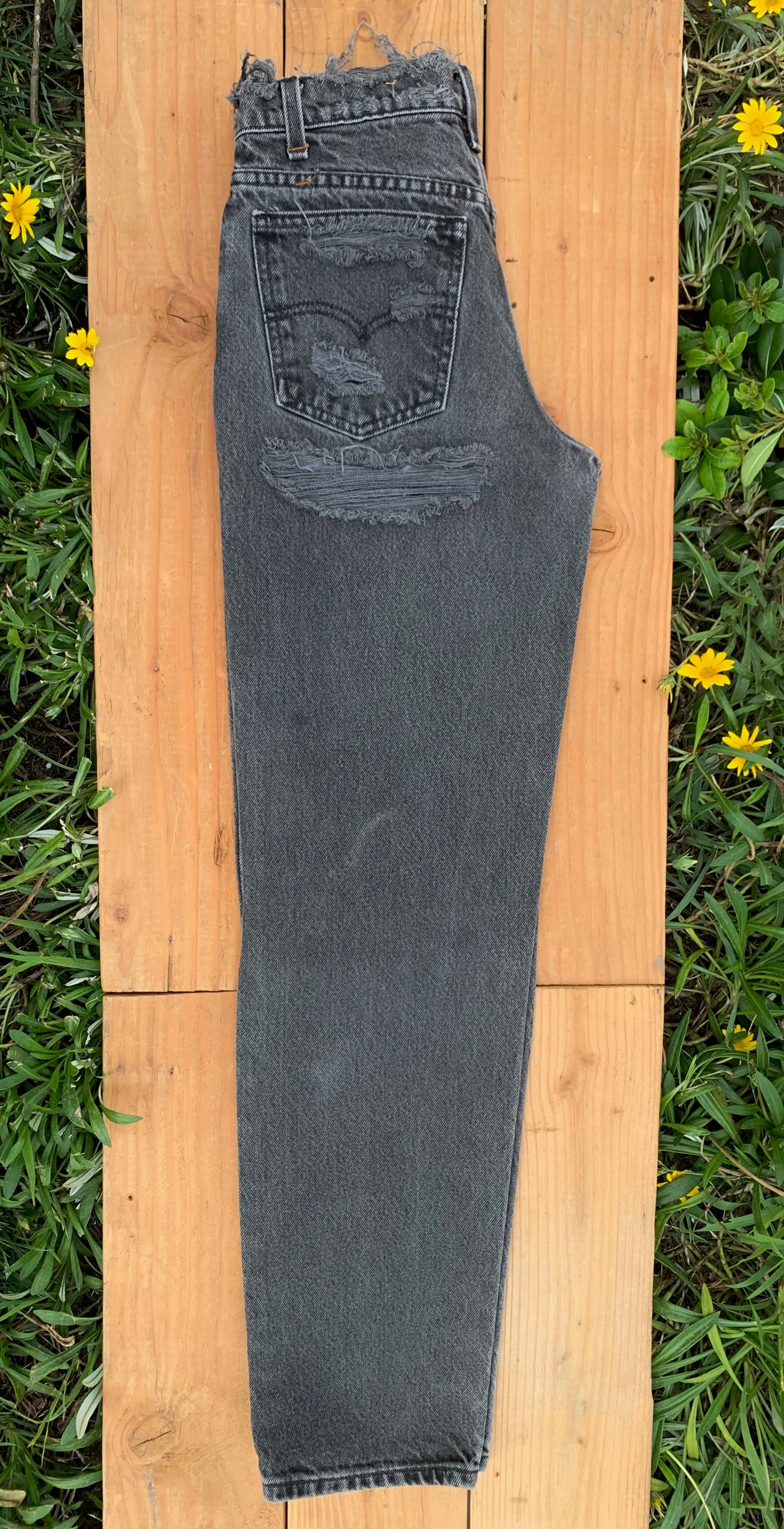 W24 Black Vintage Levi's Butt Rip Jean